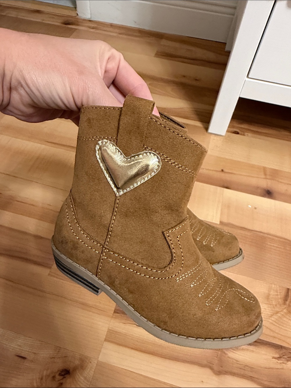 Old Navy Tan Suede-Look Kids Boots with Gold Heart